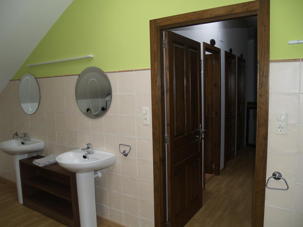 Albergue De Yebra Yebra de Basa Værelse billede
