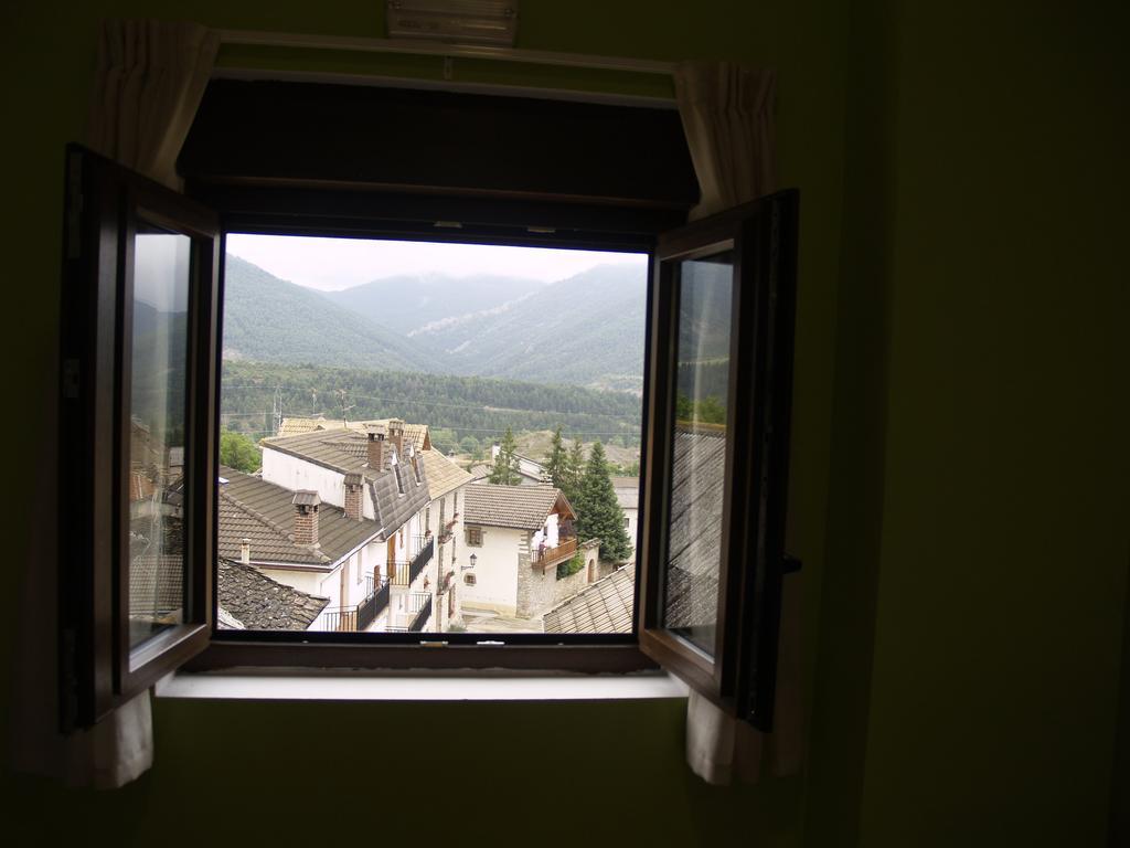 Albergue De Yebra Yebra de Basa Værelse billede