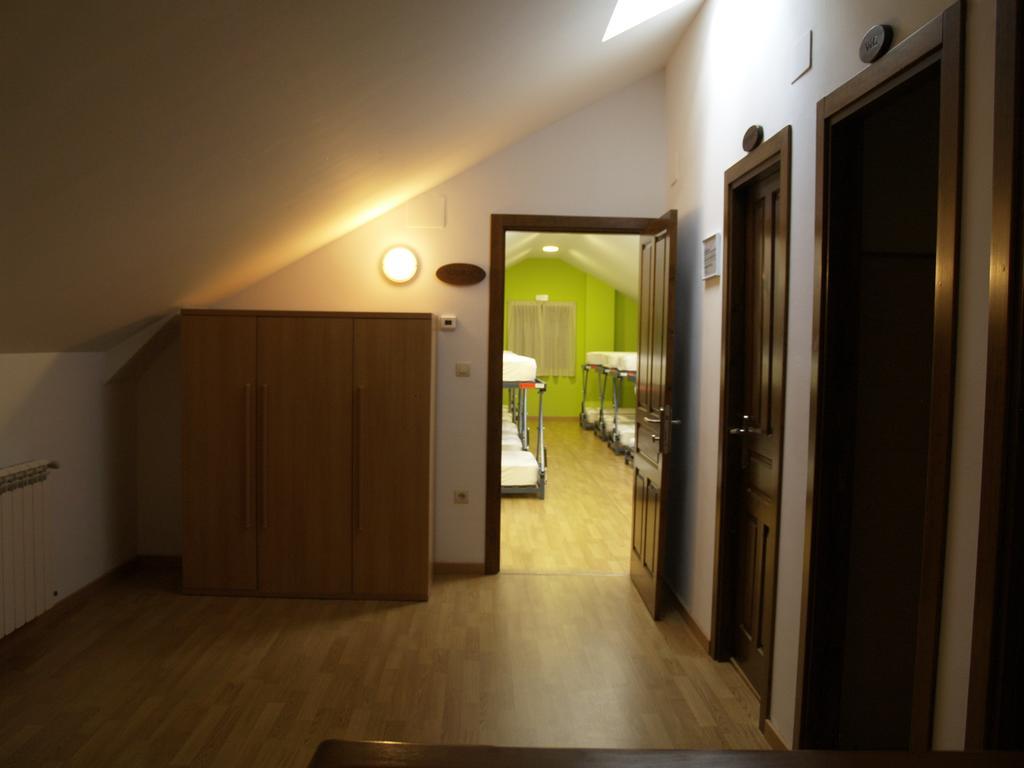 Albergue De Yebra Yebra de Basa Værelse billede