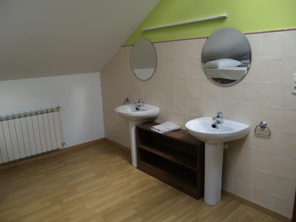 Albergue De Yebra Yebra de Basa Værelse billede